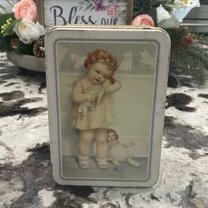 Antique Bessie Pease Gutmann “Love is Blind” Metal Box 1985 White Kittens Dolls